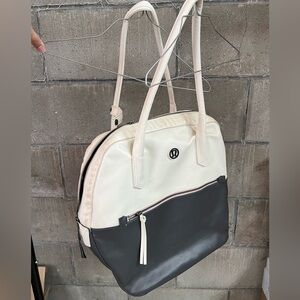 Lululemon tote shoulder bag